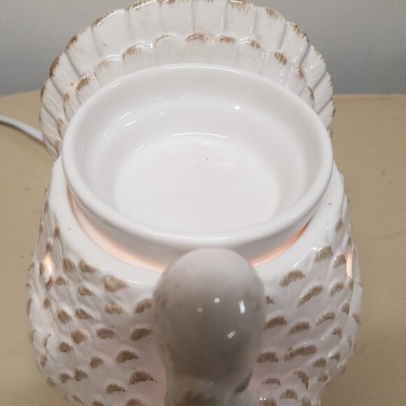 Scentsy Tom Turkey Thanksgiving Farmhouse White Full Size Wax Warmer - Picture 4 of 10
